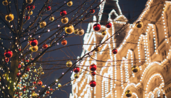 Lightfoots sponsor Marlow Christmas Lights 2024